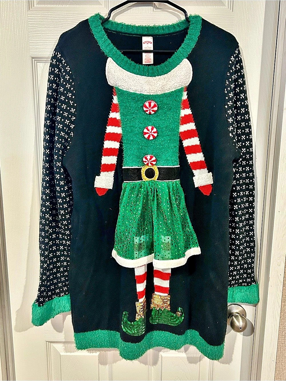 Holiday Times Christmas Elf Sweater Green Black Size Medium